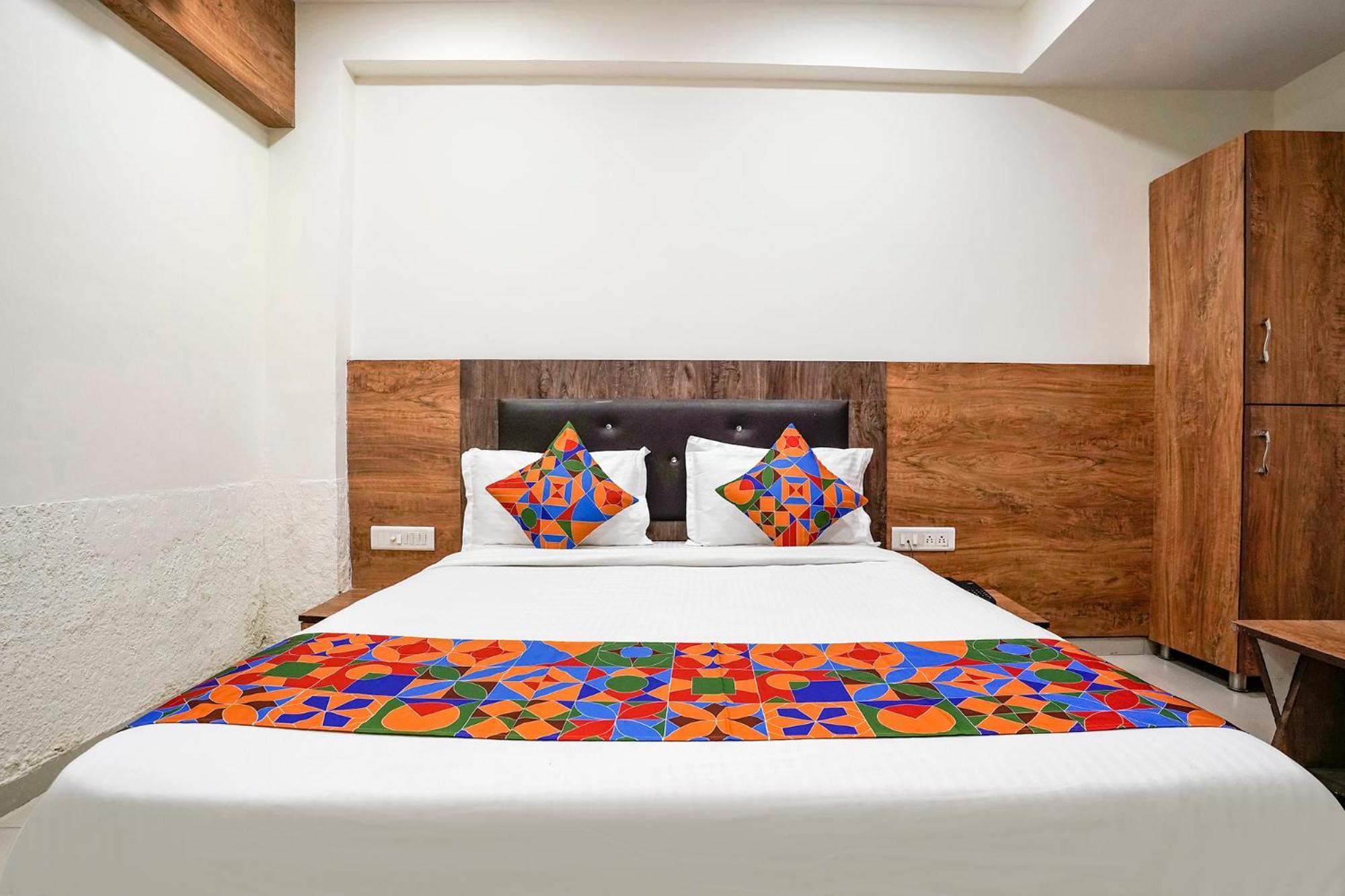 Fabhotel Galaxy I Ahmedabad Exterior photo